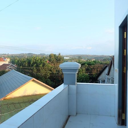 Mondulkiri Holiday Homestay Senmonorom Exterior photo